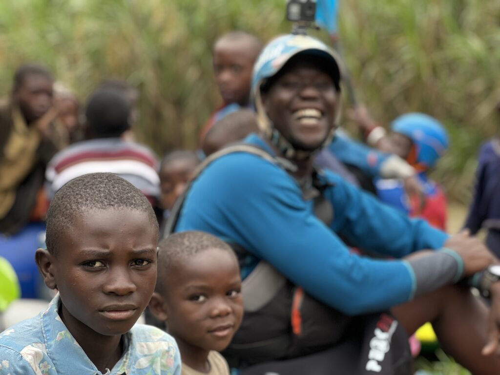 Paddling Rwanda experts