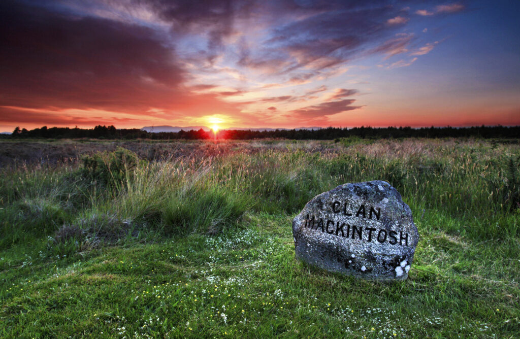 Clan Mackintosh commemorative cairn at Culloden Battlefield